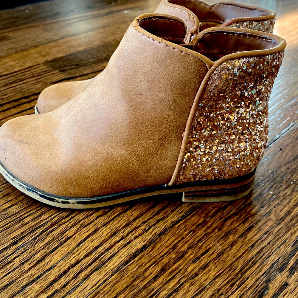 Cat and Jack Ankle Booties